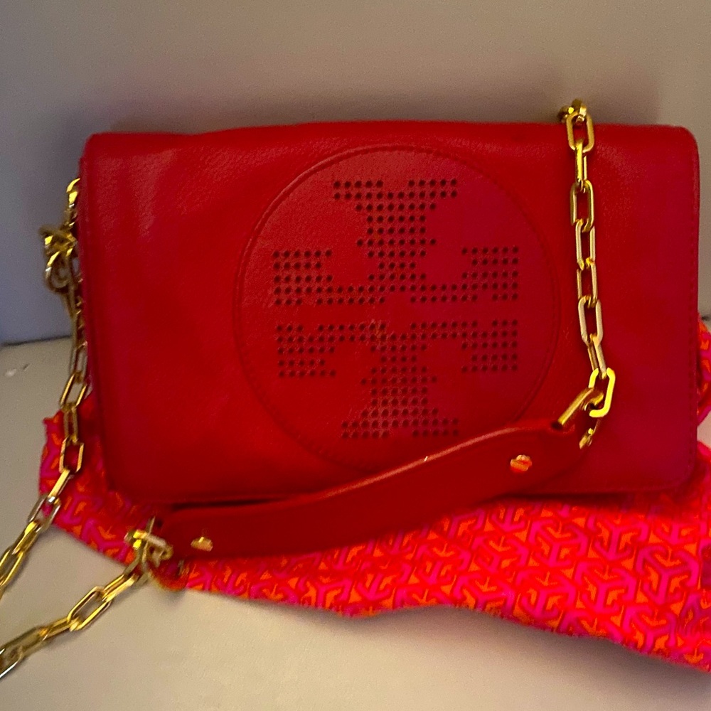 Tory Burch Kipp Crossbody -Red/authentic/genuine leather/crossbody-clutch